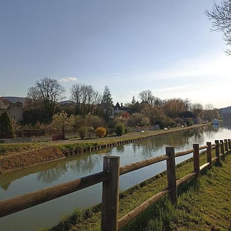 Gite Le 16, Sous Les Tremieres Fleurey-sur-Ouche 외부 사진
